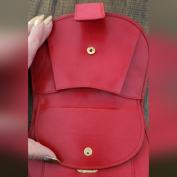 Fendi Leopard/Red Leather Round Wallet - Picture 11 of 15